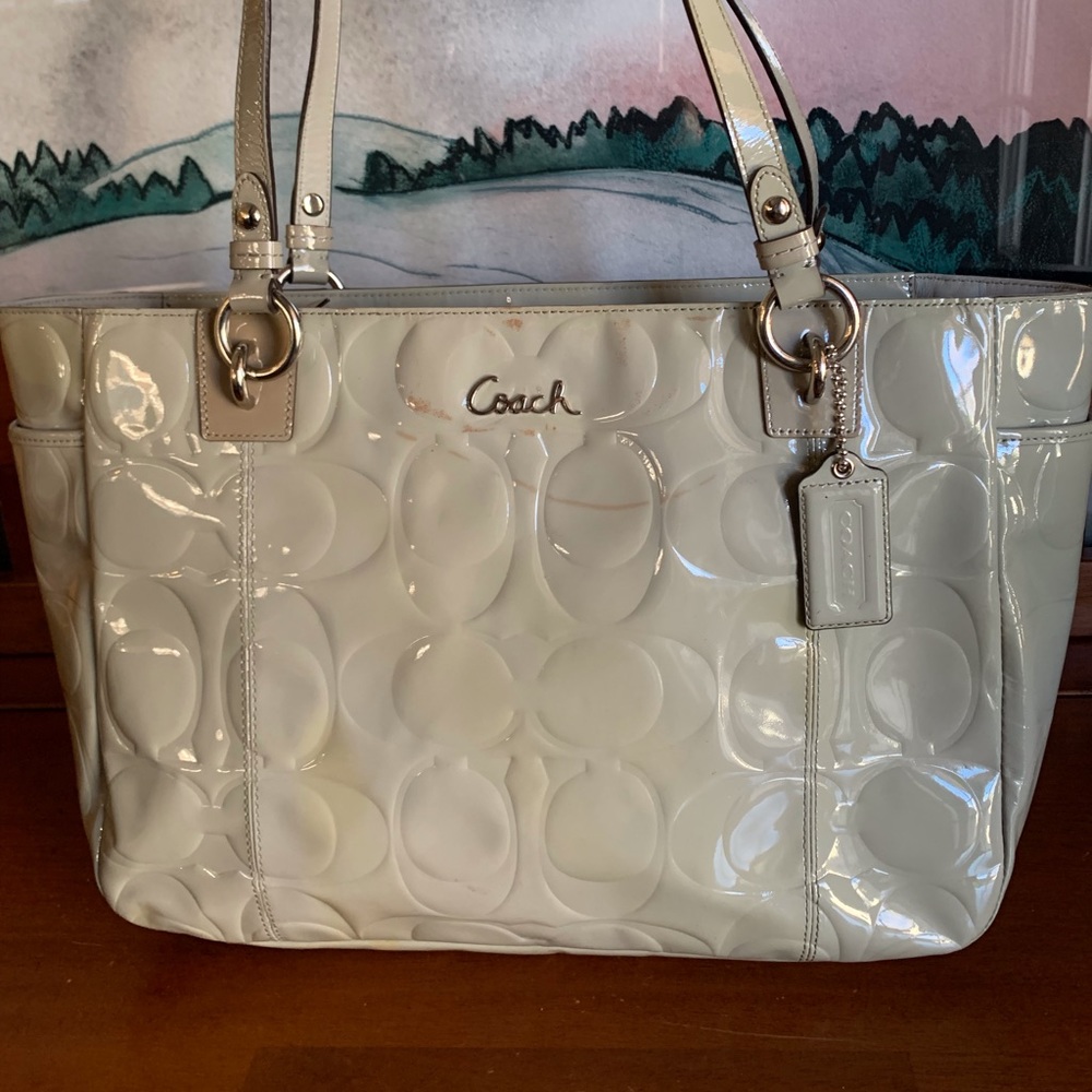 Coach Gray Patent Leather Shoulder Bag